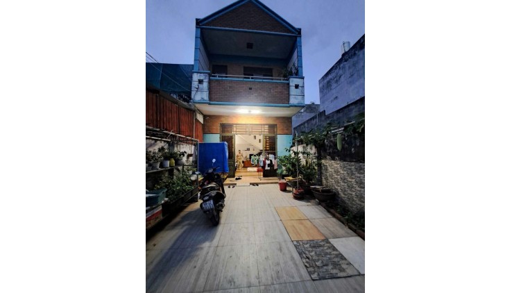 Bán Nhà Đường 11 Trường Thọ, DT 5*22 SIÊU ĐẸP, Giá Hơn 7 Tỷ, Sân Trước Nhà Rộng, Vị Trí Tiềm Năng CAO